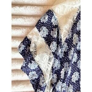 Kori America Women's Floral Print Top with Lace Detail Spring Easter Fashing Med